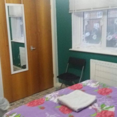 Spacious Double Room Located Within Walking Distance To Seaside And Town Dover Exterior foto