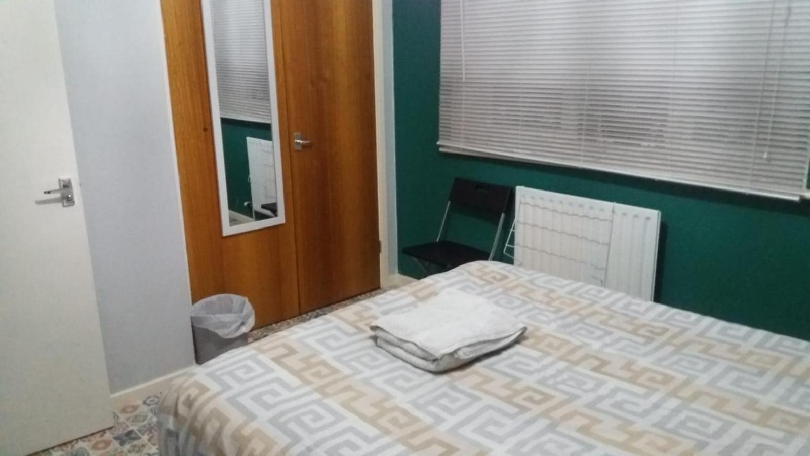 Spacious Double Room Located Within Walking Distance To Seaside And Town Dover Exterior foto